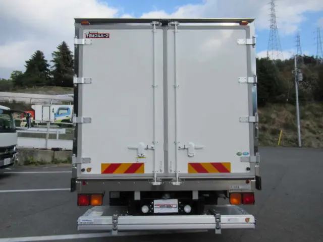 三菱 ファイター 2KG-FK65F(2WD)の写真5