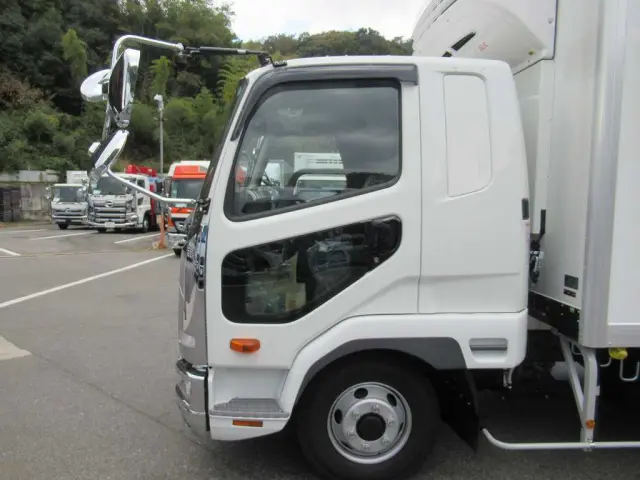 三菱 ファイター 2KG-FK65F(2WD)の写真11