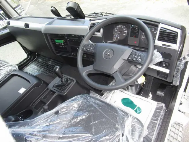 三菱 ファイター 2KG-FK65F(2WD)の写真14