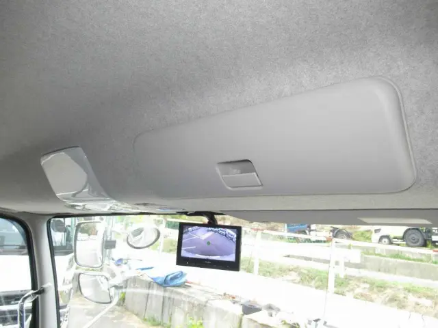 三菱 ファイター 2KG-FK65F(2WD)の写真18