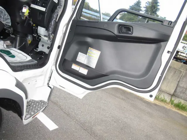 三菱 ファイター 2KG-FK65F(2WD)の写真20