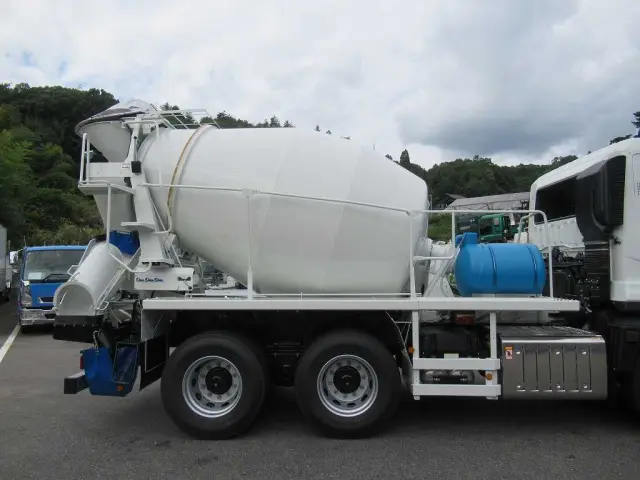 三菱 スーパーグレート 2KG-FV80GX(6x4)の写真6