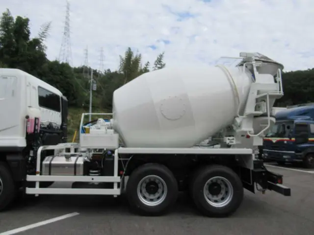 三菱 スーパーグレート 2KG-FV80GX(6x4)の写真7