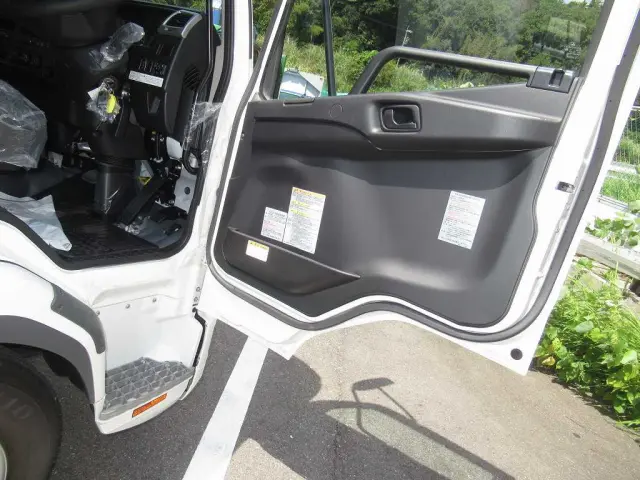 三菱 ファイター 2KG-FK72F(2WD)の写真21