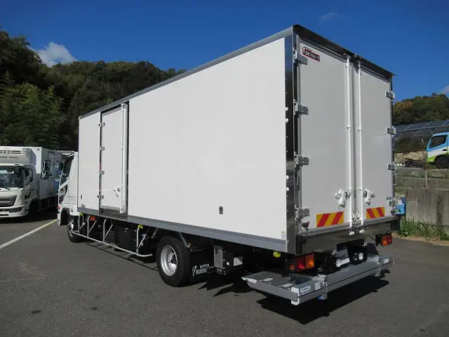 三菱 ファイター 2KG-FK65F(2WD)の写真4
