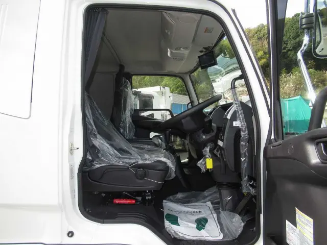 三菱 ファイター 2KG-FK65F(2WD)の写真20
