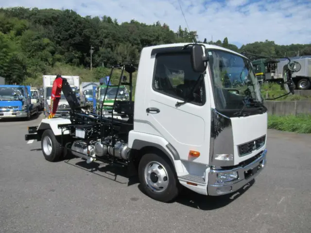 三菱 ファイター 2KG-FK72F(2WD)の写真2
