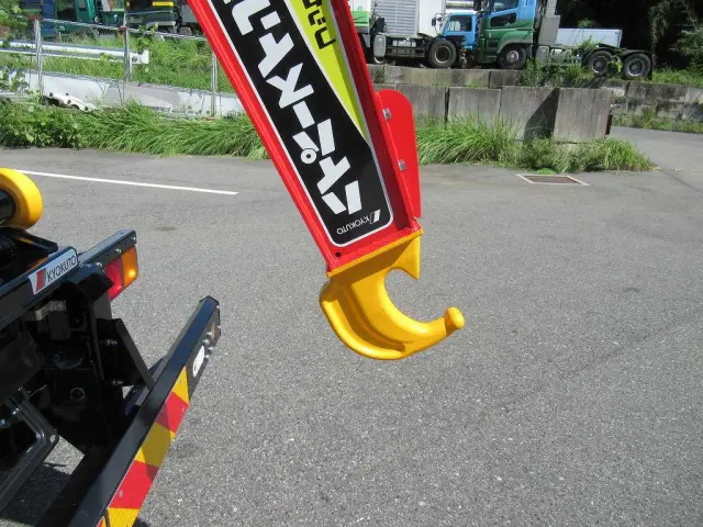 三菱 ファイター 2KG-FK72F(2WD)の写真6