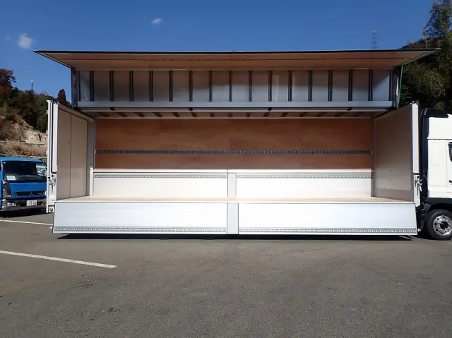 日野 プロフィア 2DG-FW1AHC(8x4)の写真9