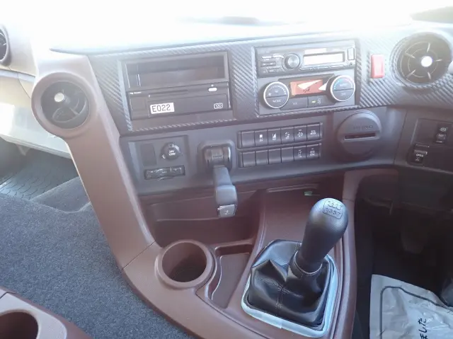 日野 プロフィア 2DG-FW1AHC(8x4)の写真17