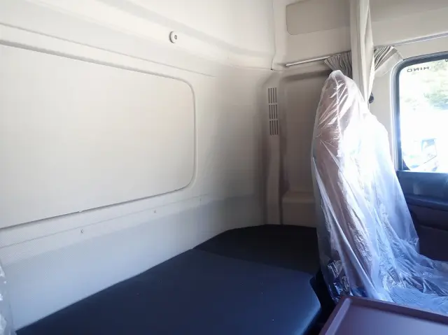 日野 プロフィア 2DG-FW1AHC(8x4)の写真18