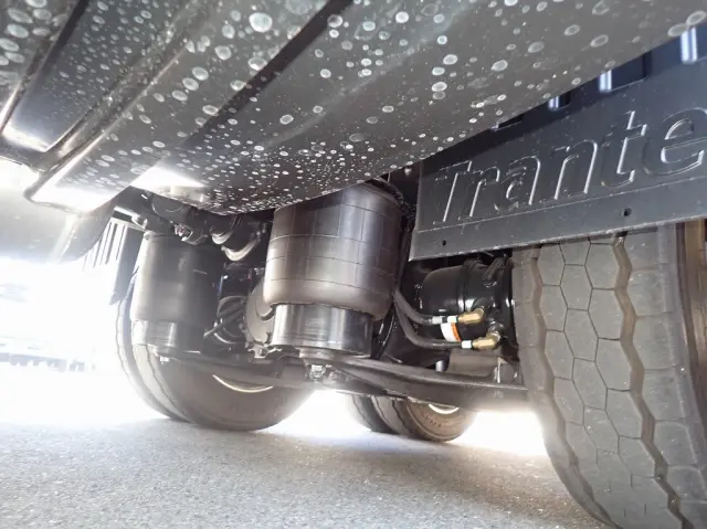 日野 プロフィア 2DG-FW1AHC(8x4)の写真24