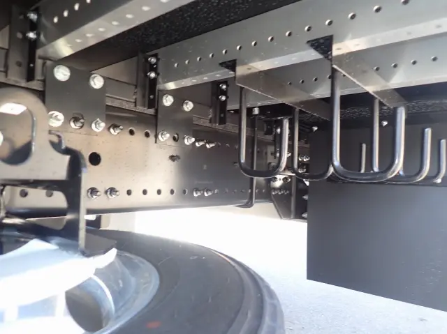 日野 プロフィア 2DG-FW1AHC(8x4)の写真25