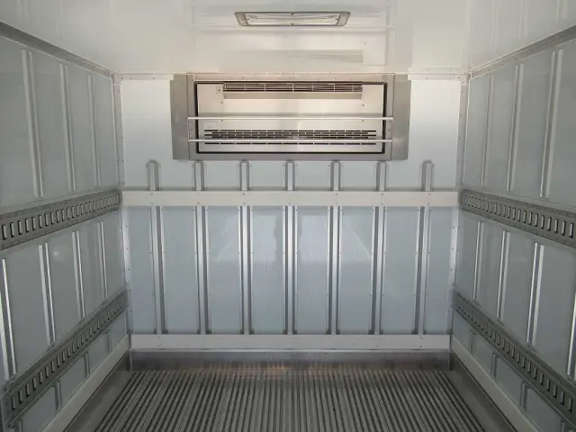 日野 レンジャー 2KG-FD2ABG(2WD)の写真10