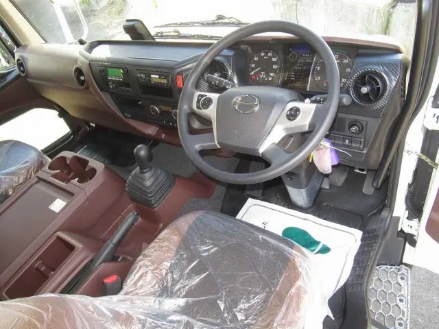 日野 レンジャー 2KG-FD2ABG(2WD)の写真16