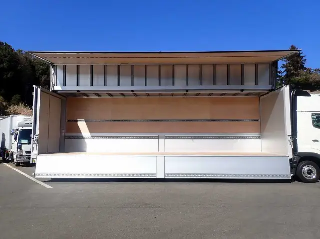 日野 プロフィア 2DG-FW1AHC(8x4)の写真10