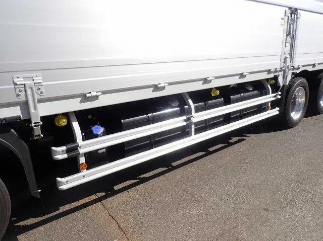 日野 プロフィア 2DG-FW1AHC(8x4)の写真11