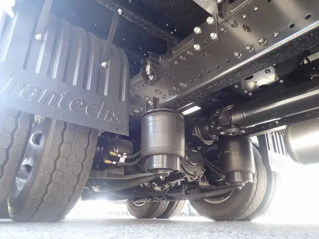 日野 プロフィア 2DG-FW1AHC(8x4)の写真24