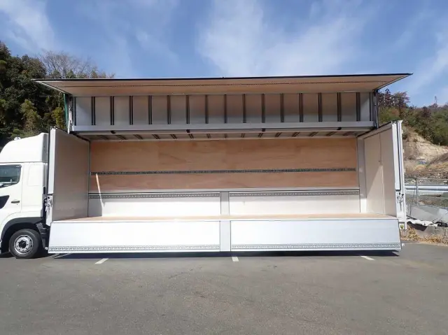 日野 プロフィア 2DG-FW1AHC(8x4)の写真9