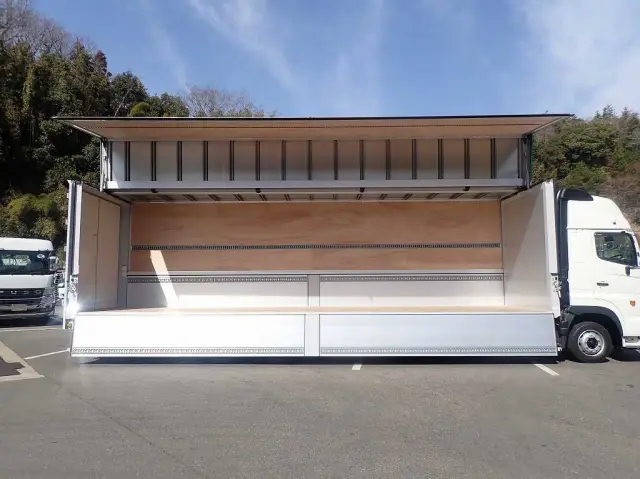 日野 プロフィア 2DG-FW1AHC(8x4)の写真10