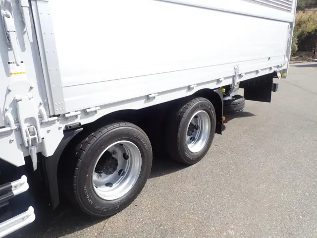 日野 プロフィア 2DG-FW1AHC(8x4)の写真13