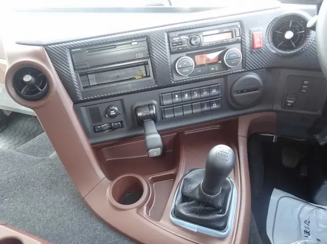 日野 プロフィア 2DG-FW1AHC(8x4)の写真18