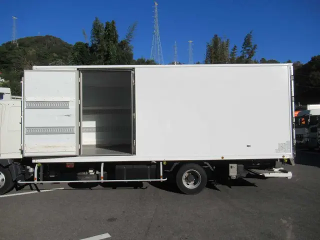 日野 レンジャー 2KG-FD2ABA(2WD)の写真6