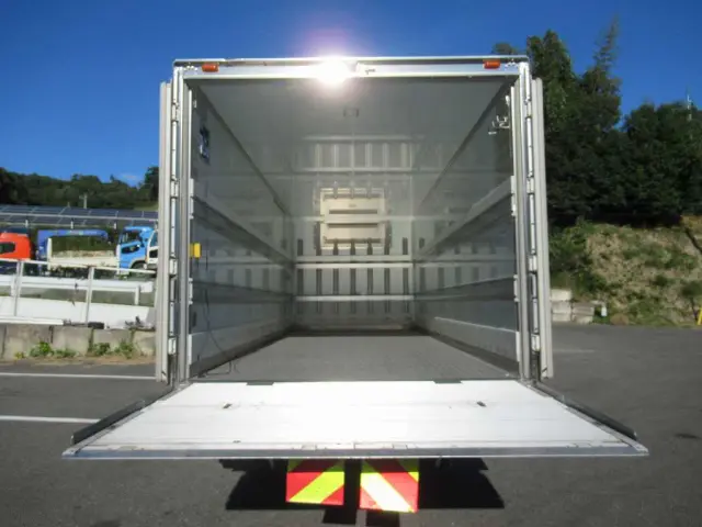 日野 レンジャー 2KG-FD2ABA(2WD)の写真8