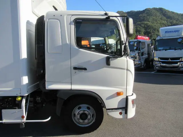 日野 レンジャー 2KG-FD2ABA(2WD)の写真14