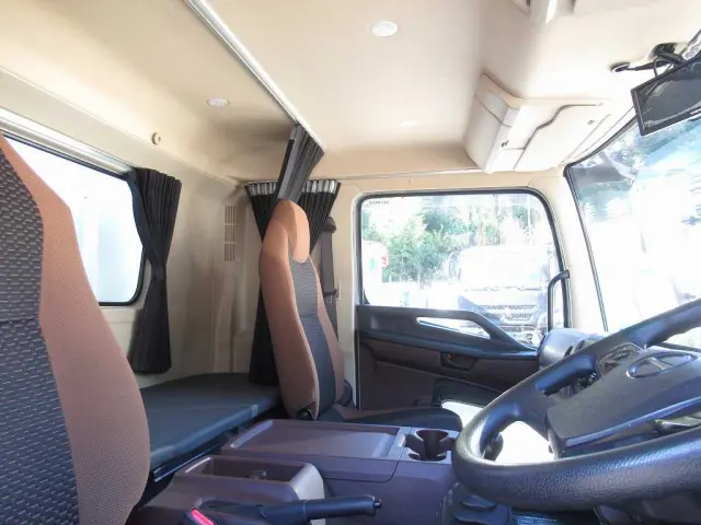 日野 レンジャー 2KG-FD2ABA(2WD)の写真20