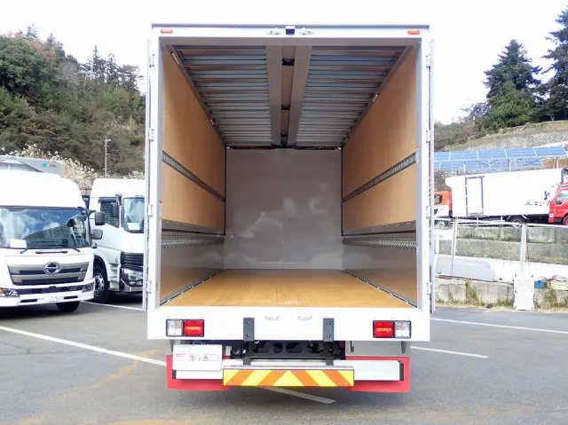 日野 レンジャー 2PG-FE2ACG(2WD)の写真6