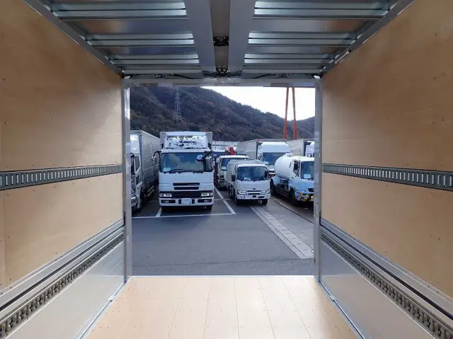 日野 レンジャー 2PG-FE2ACG(2WD)の写真10