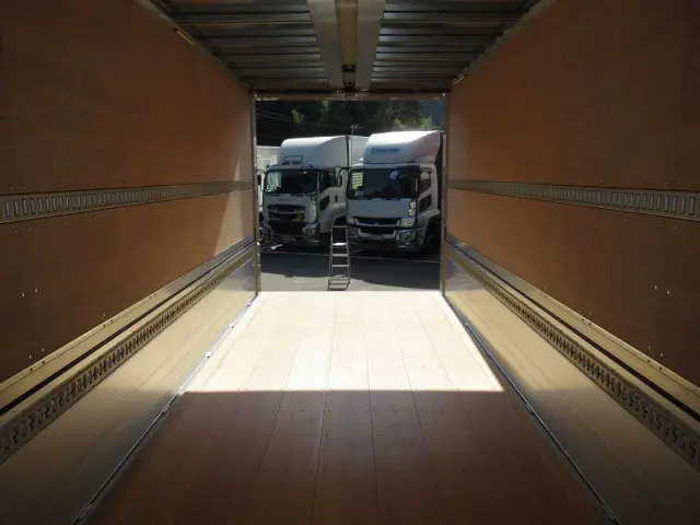 日野 レンジャー 2KG-FD2ABG(2WD)の写真10