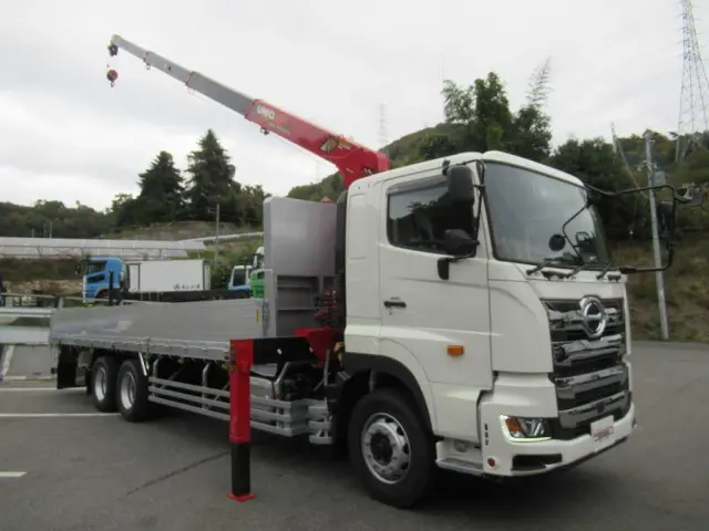 日野 プロフィア 2DG-FS1AHE(6x4)の写真2