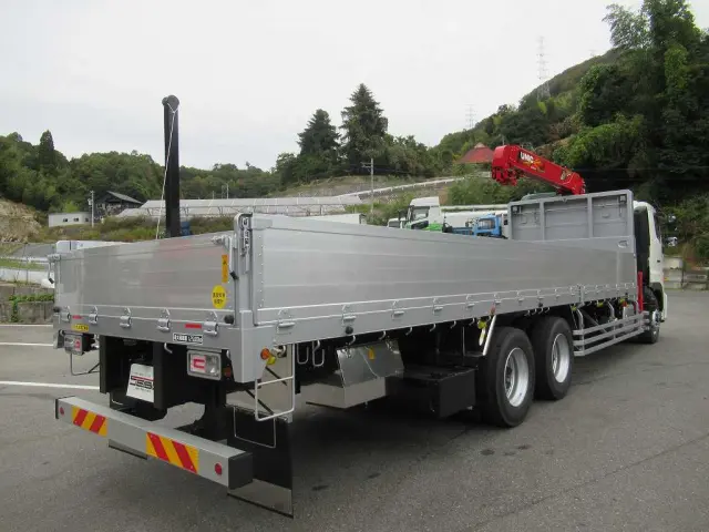 日野 プロフィア 2DG-FS1AHE(6x4)の写真3