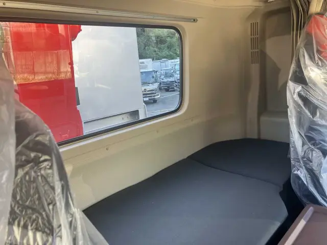 日野 プロフィア 2DG-FS1AHE(6x4)の写真20