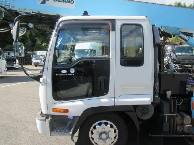 いすゞ フォワード PB-FRR35D3(2WD)の写真21