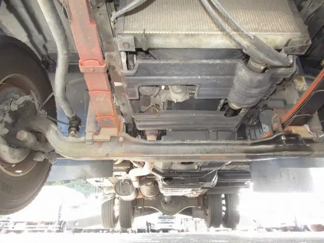 いすゞ フォワード PB-FRR35D3(2WD)の写真32