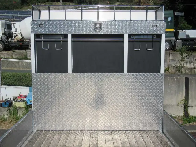 三菱 スーパーグレート 2PG-FS84VZ(8x4)の写真6