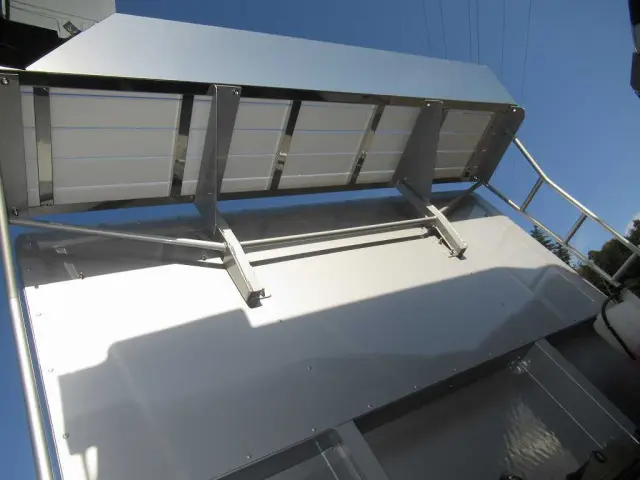 三菱 スーパーグレート 2PG-FS84VZ(8x4)の写真22