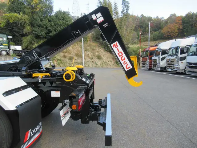 三菱 スーパーグレート 2PG-FV80VY(6x4)の写真6