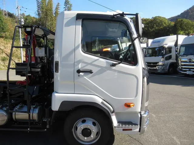 三菱 ファイター 2KG-FK72F(2WD)の写真12