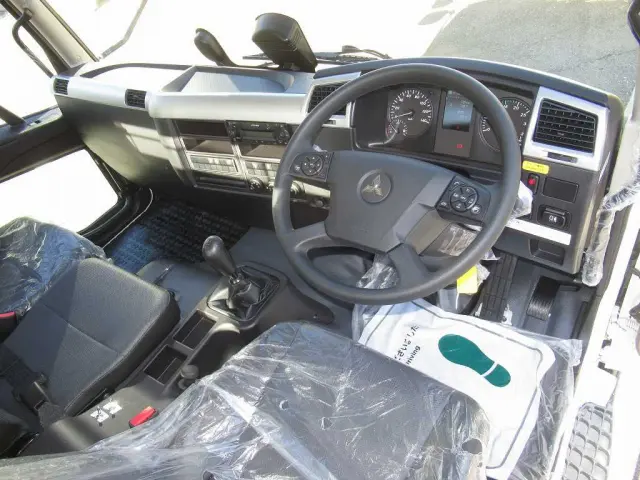 三菱 ファイター 2KG-FK72F(2WD)の写真15