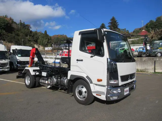 三菱 ファイター 2KG-FK72F(2WD)の写真2