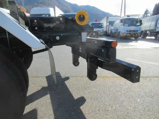 三菱 ファイター 2KG-FK72F(2WD)の写真8