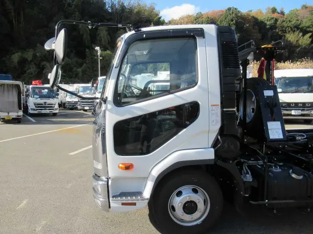 三菱 ファイター 2KG-FK72F(2WD)の写真11