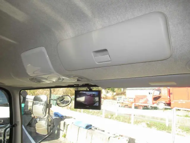 三菱 ファイター 2KG-FK72F(2WD)の写真19