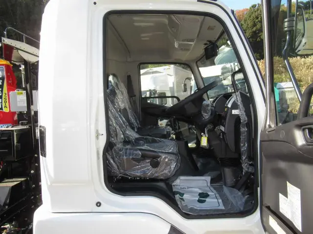 三菱 ファイター 2KG-FK72F(2WD)の写真20