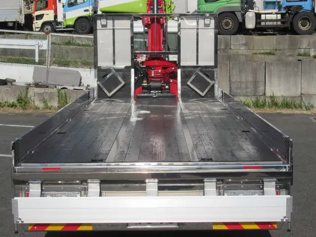 三菱 ファイター 2DG-FQ62F(6x4)の写真6