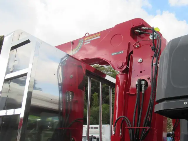 三菱 ファイター 2DG-FQ62F(6x4)の写真10